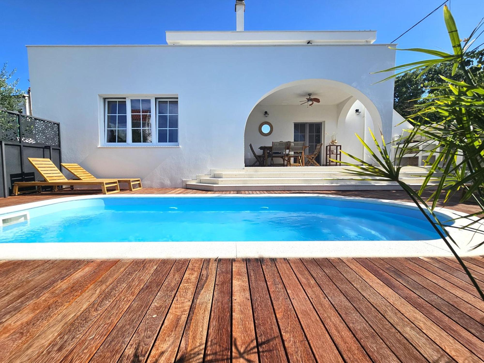The Three Flowers Pool House Trogir Exteriör bild