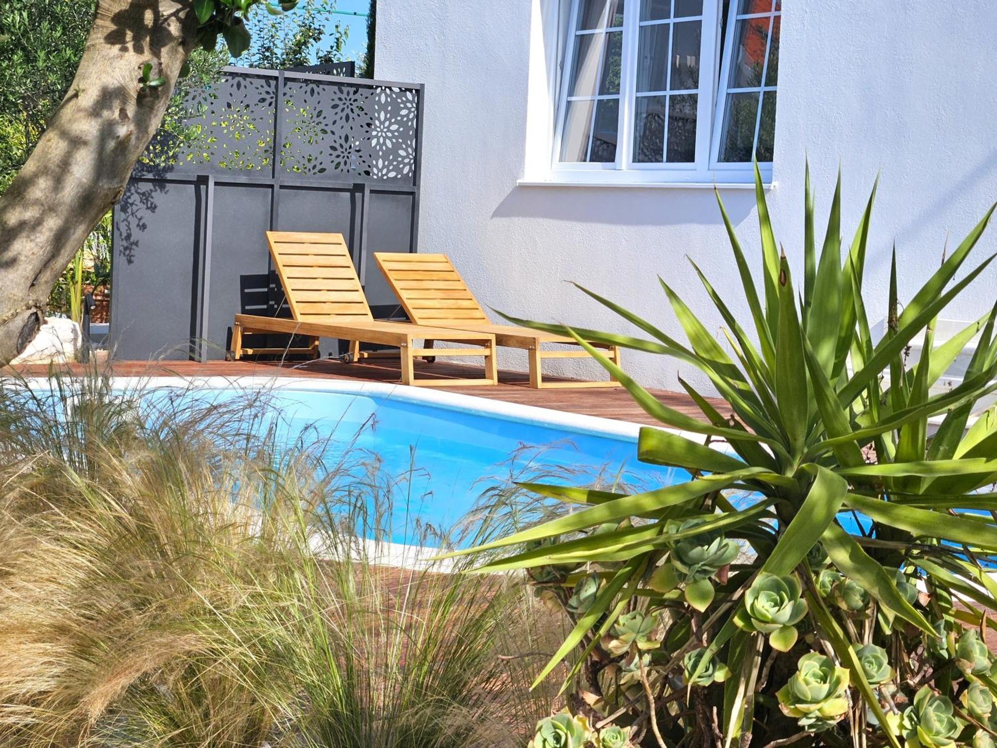 The Three Flowers Pool House Trogir Exteriör bild