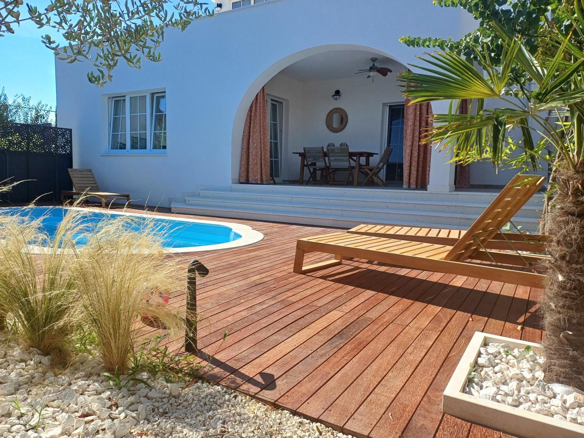 The Three Flowers Pool House Trogir Exteriör bild